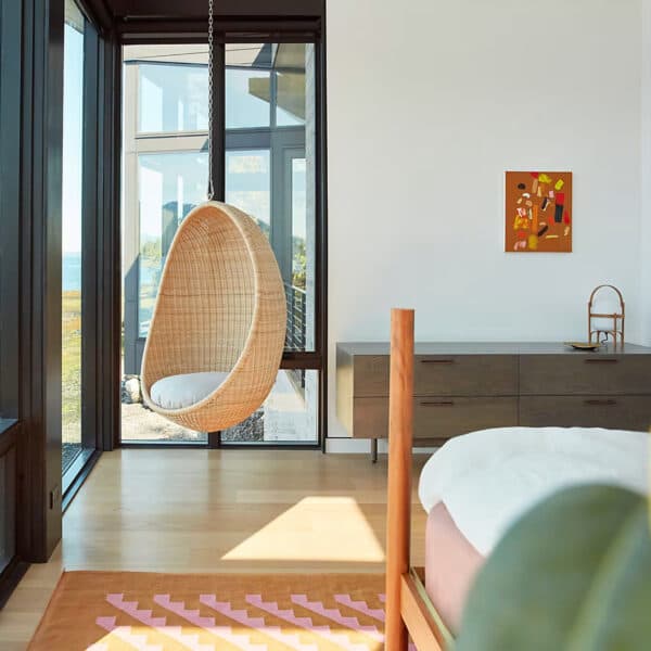 Hanging Egg Chair