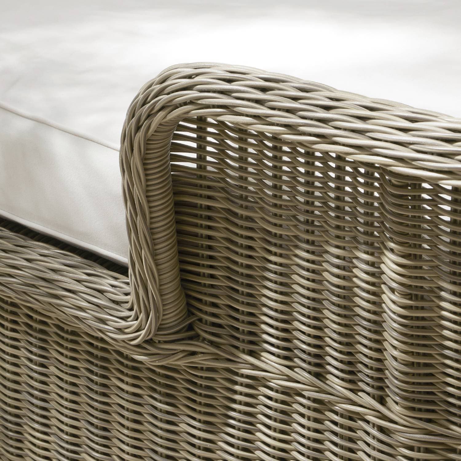 Manchester Outdoor Chaise