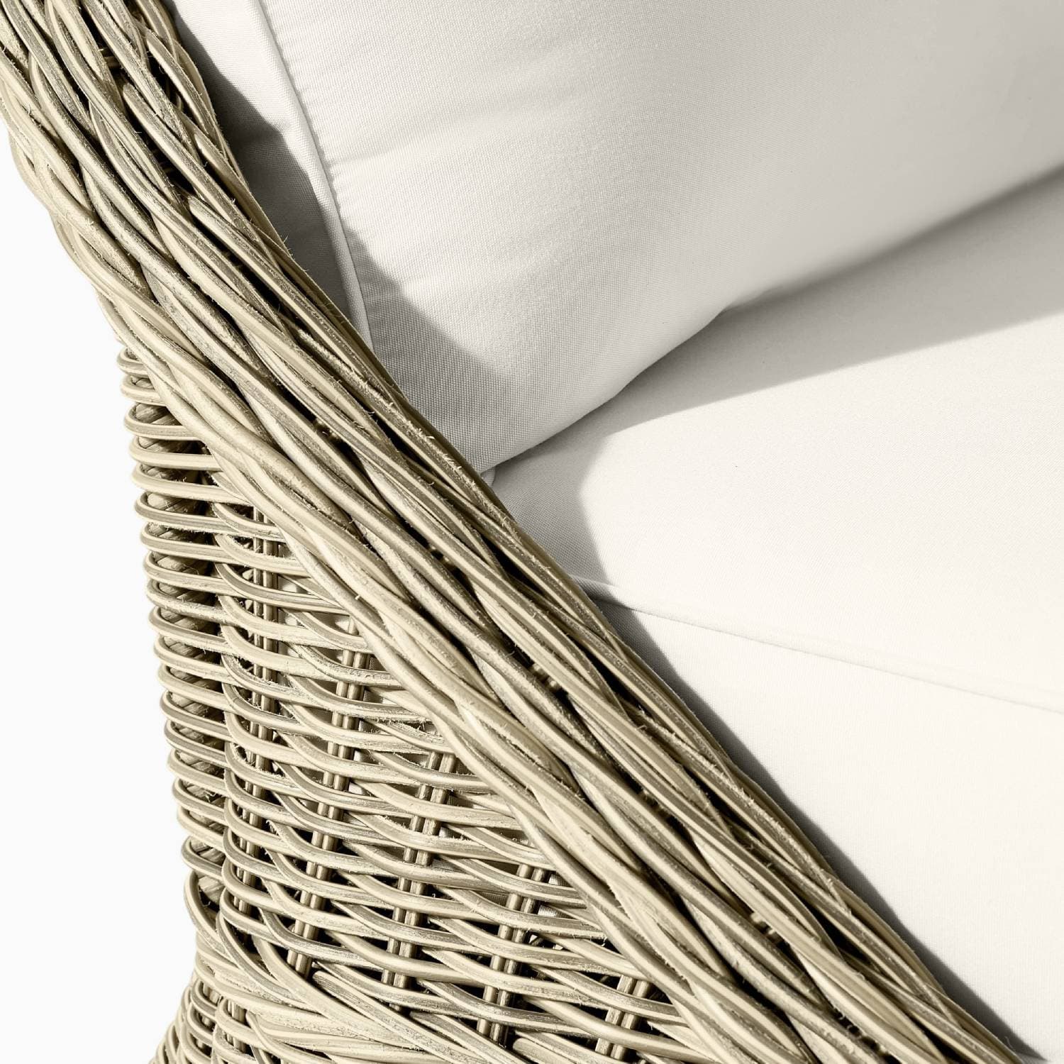 Manchester Outdoor Settee