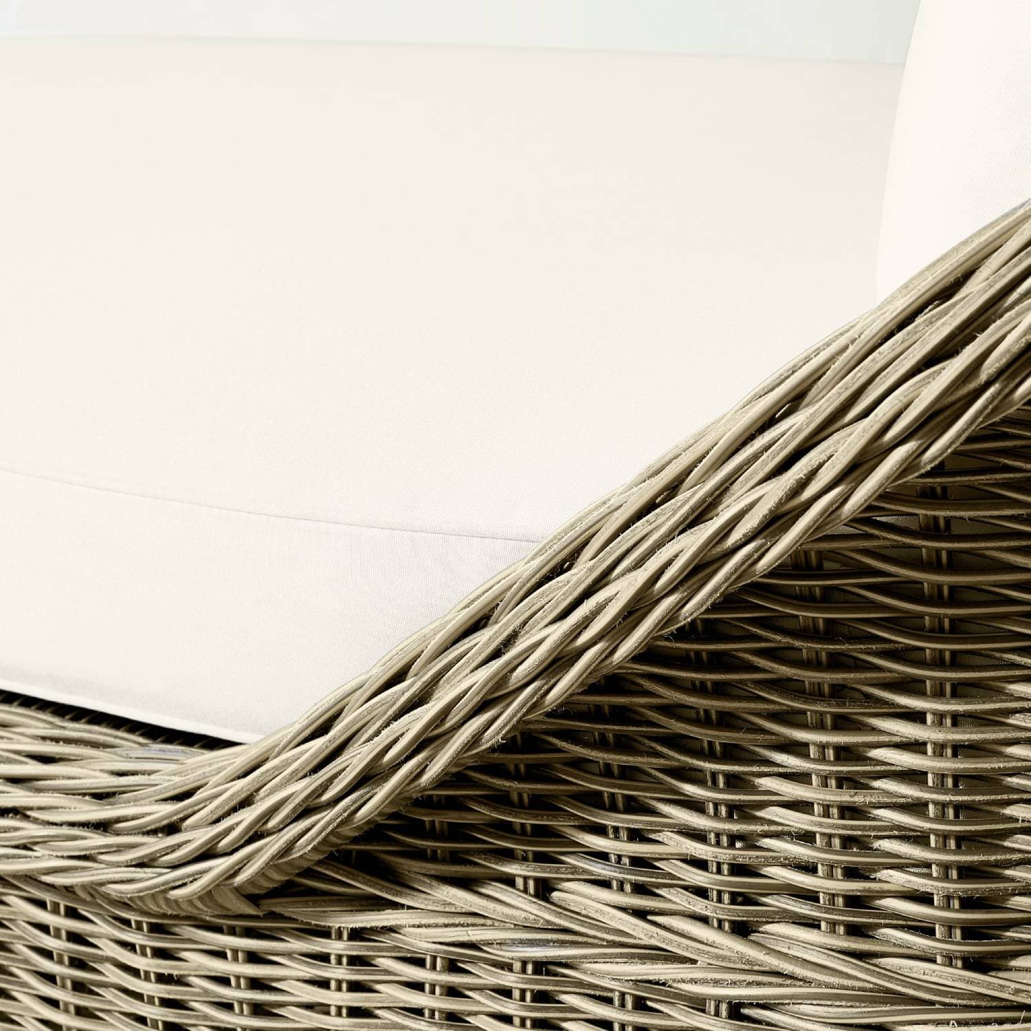 Manchester Outdoor Settee
