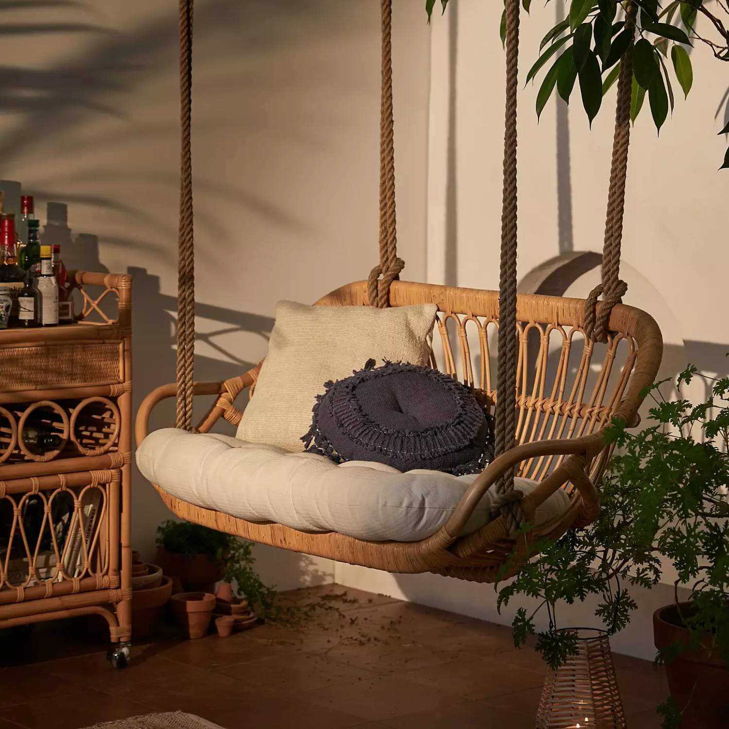 Canggu Curve Hanging Chair 4